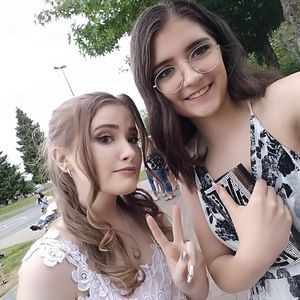 Meet your Posher, Danica